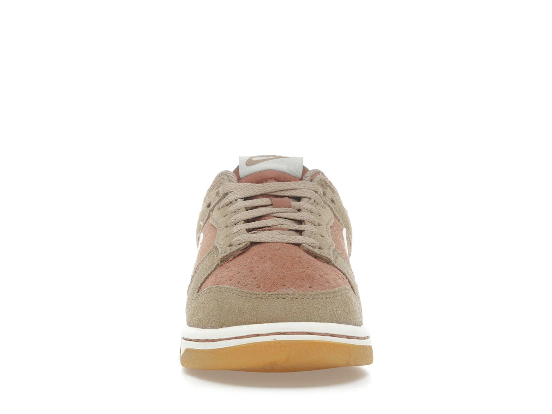 Nike Dunk Low SE Rattan Terra Blush
