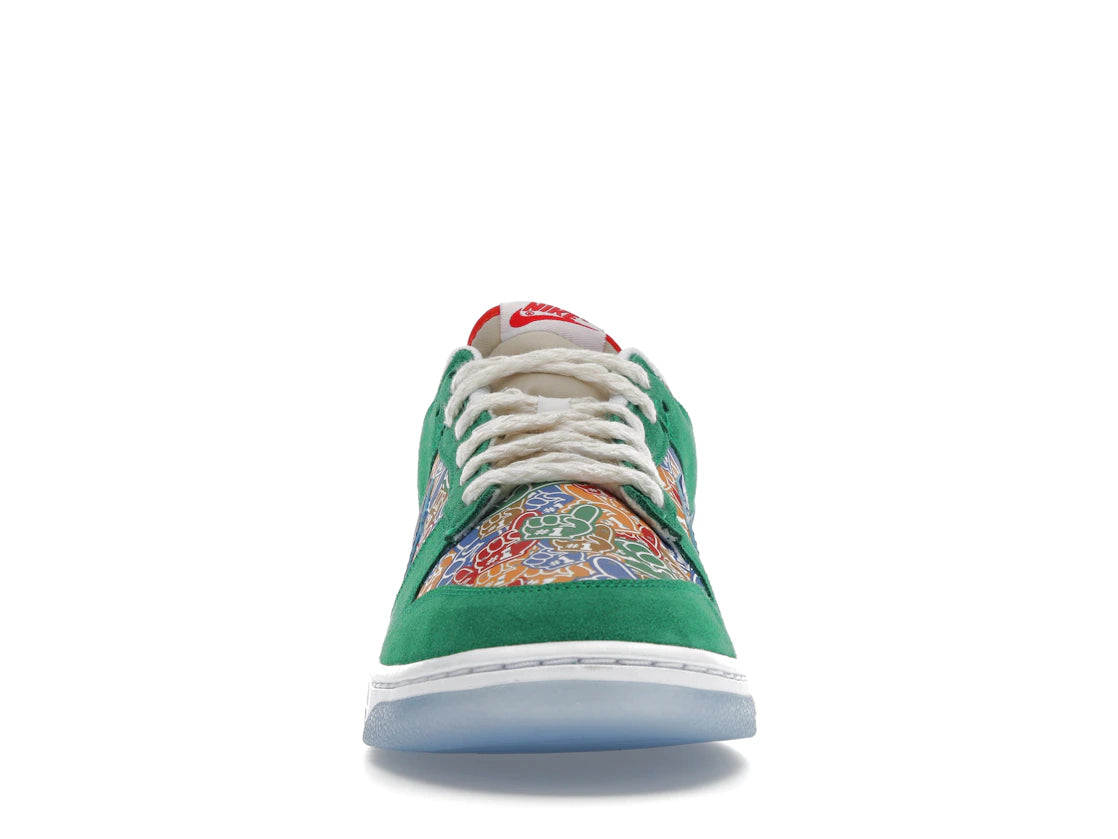 Nike Dunk Low Foam Finger