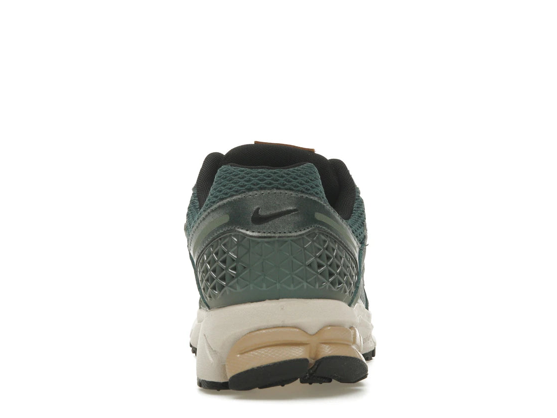 Nike Zoom Vomero 5 Vintage Green Light Orewood Brown Hemp Chrome (Women's)