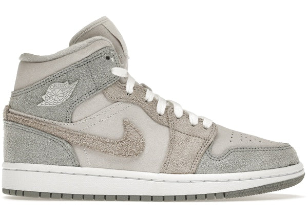 Jordan 1 Mid SE Particle Grey (Women's)