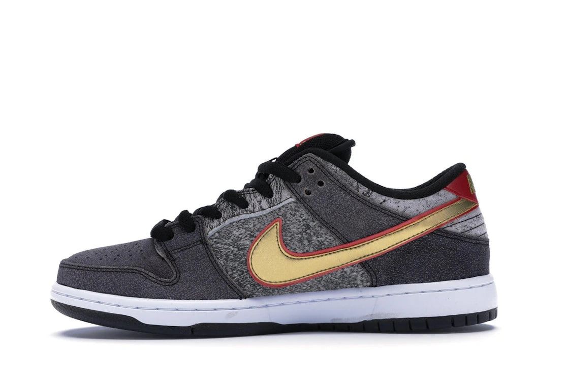 Nike SB Dunk Low Beijing Metallic Gold