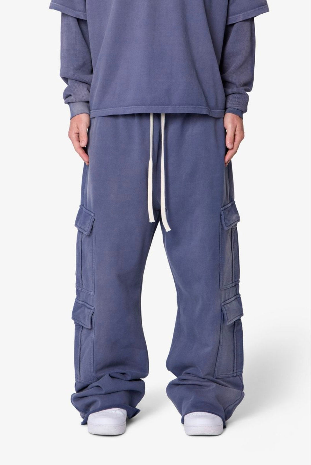 MNML - Ultra Baggy Cargo Sweatpants - Washed Navy
